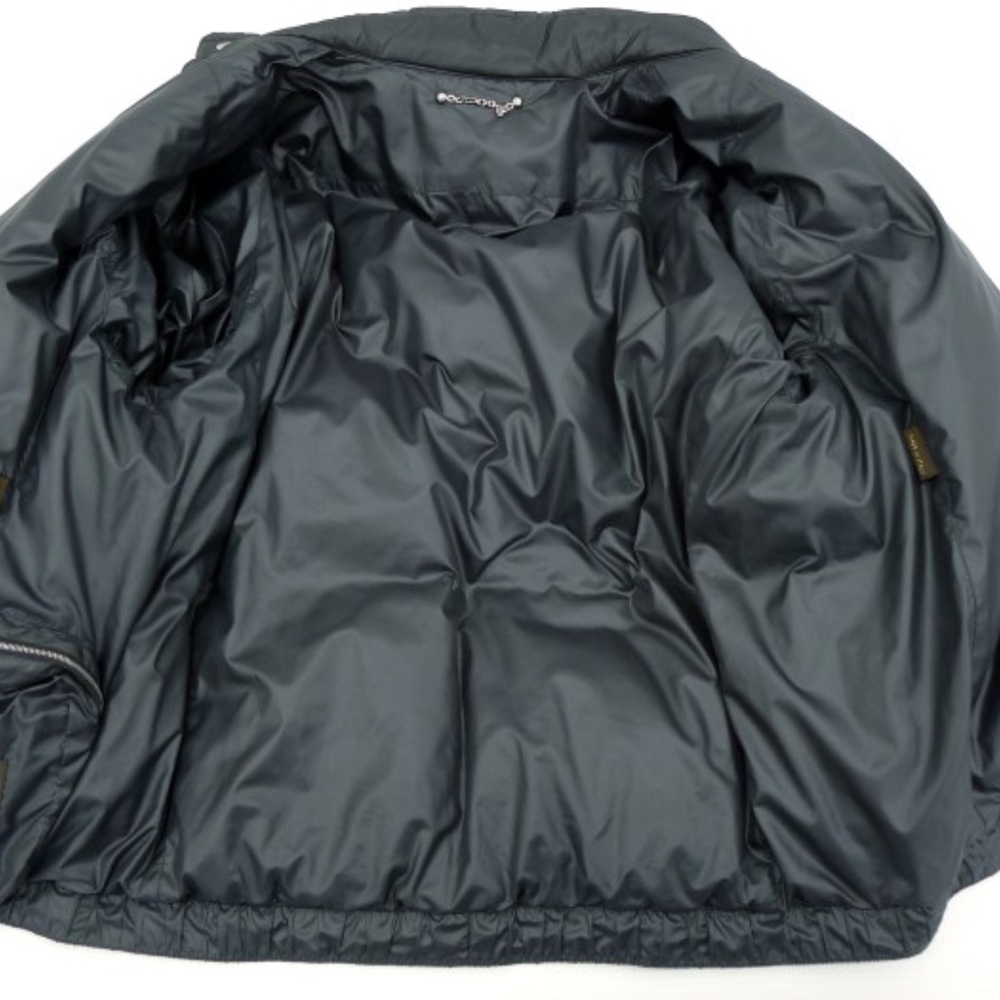 LOUIS VUITTON BOMBER BLACK JACKET - Picture 8 of 9